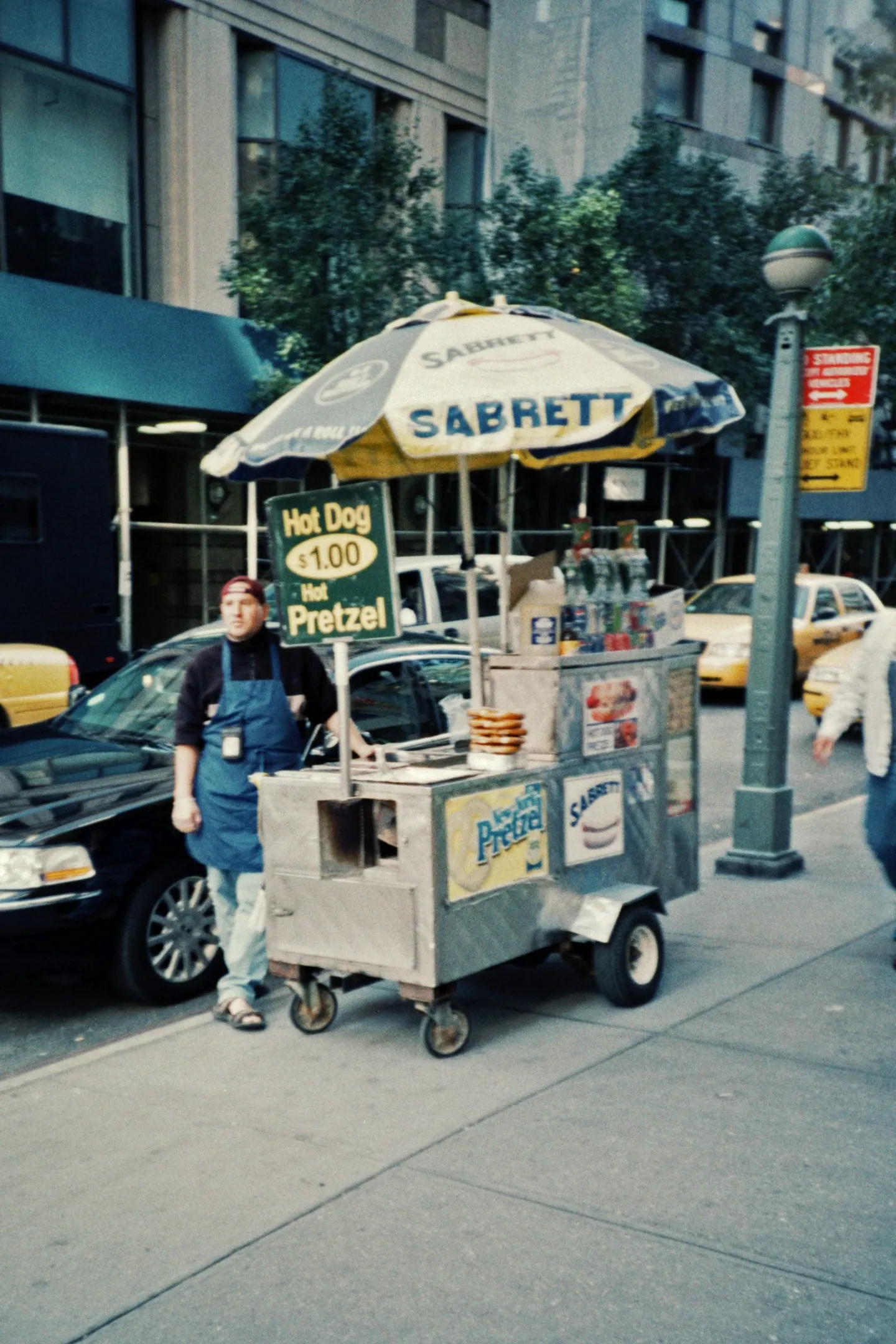 Location stand hot dog