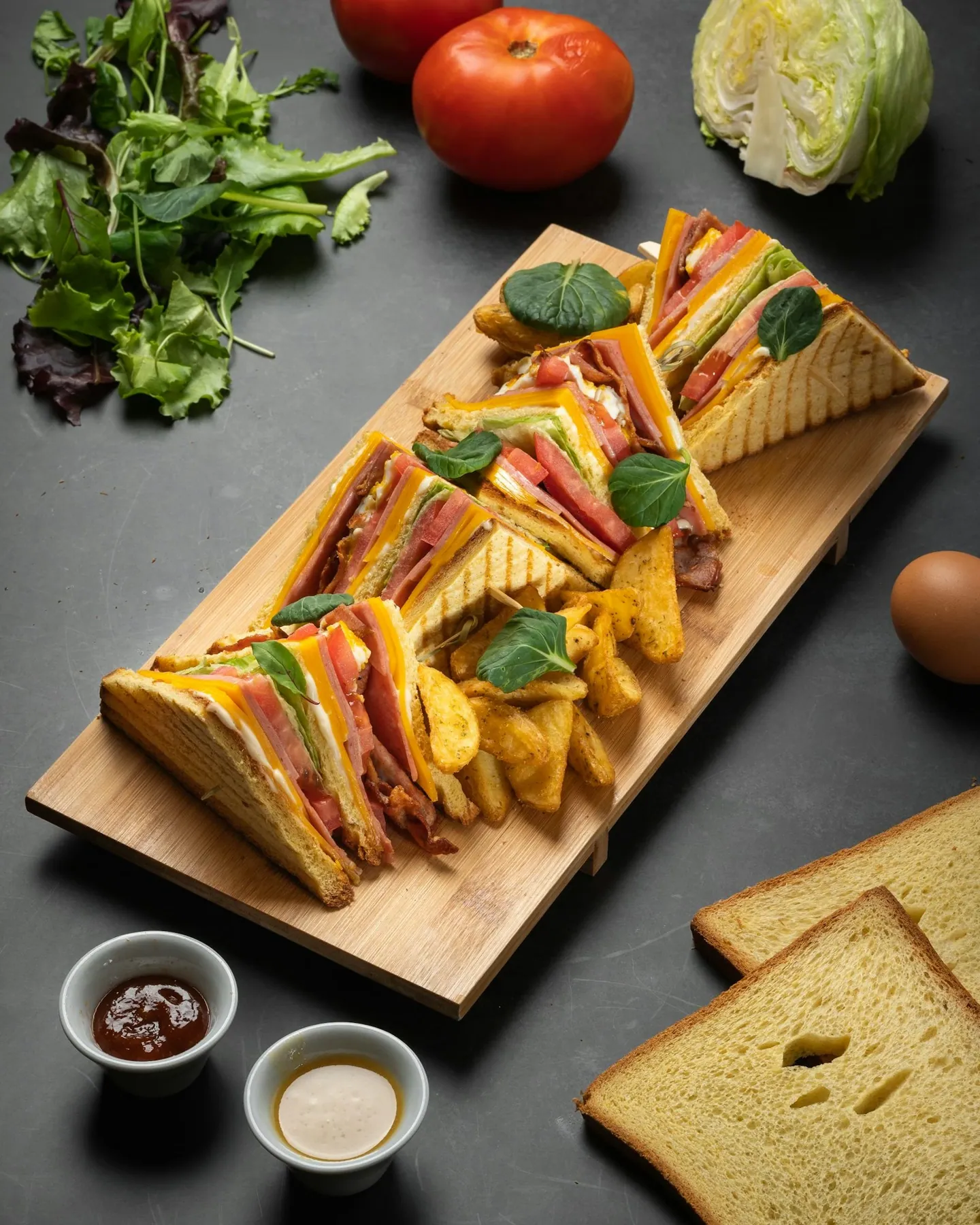 Location stand sandwiches