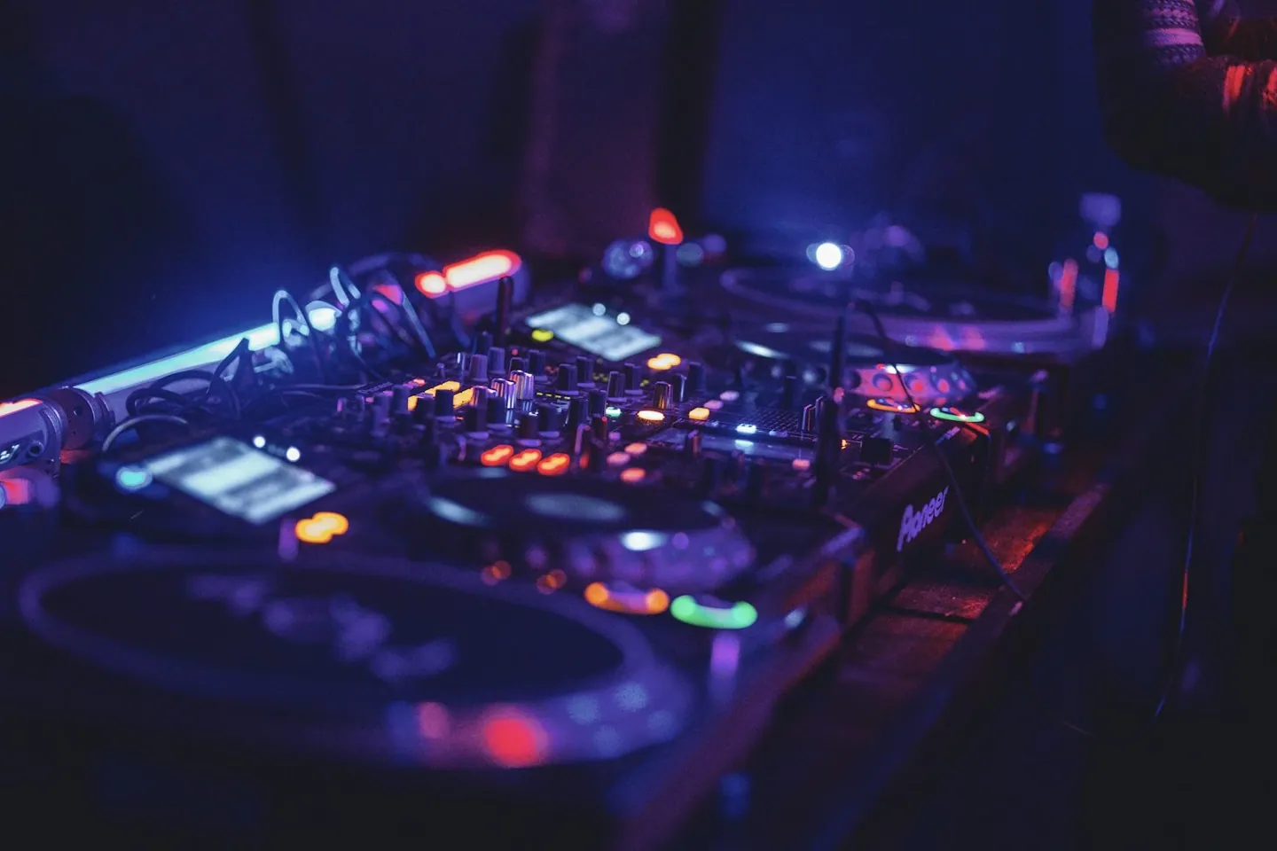 Location table de mixage DJ