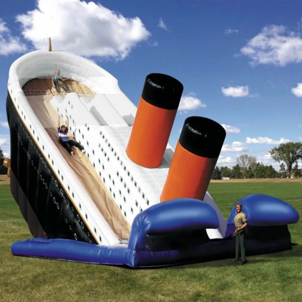 Location toboggan titanic gonflable