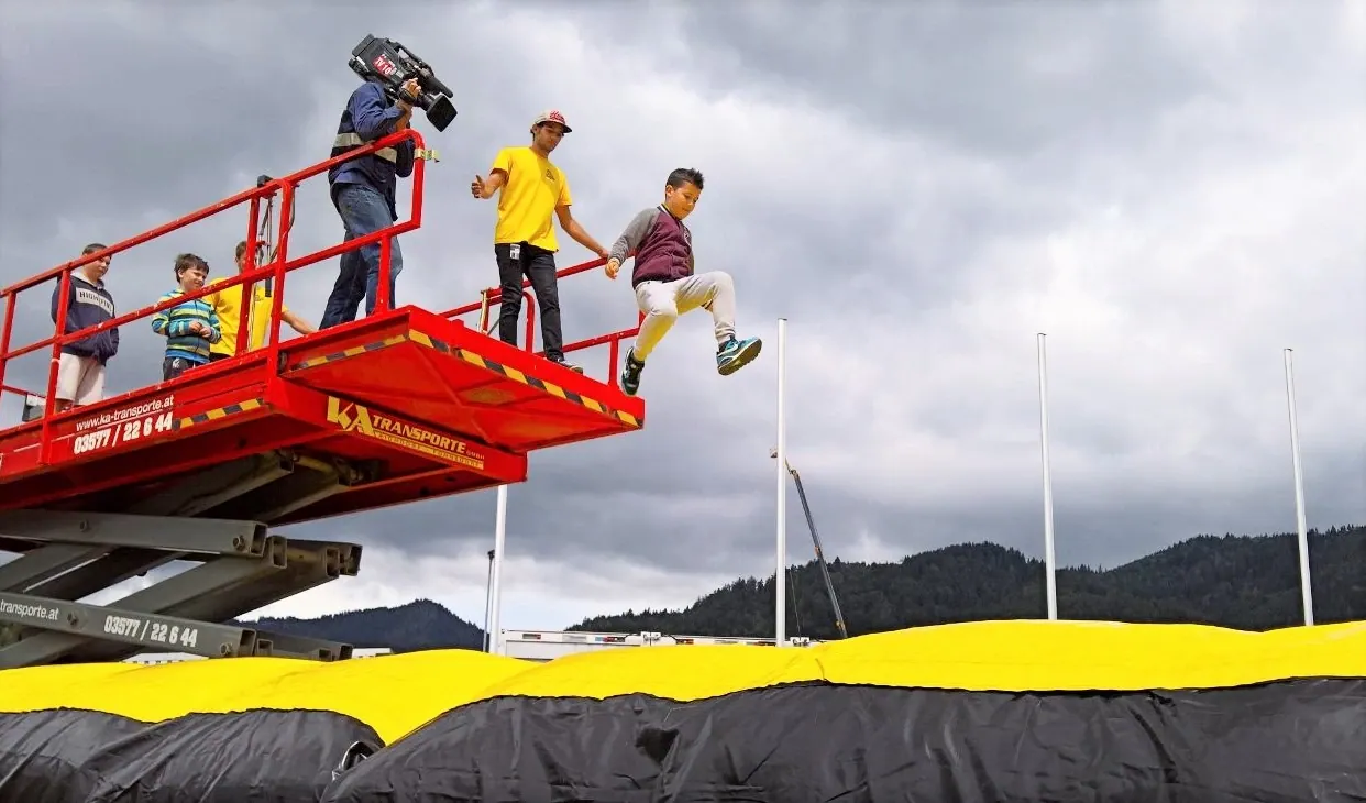 Illustration de xtrem jump